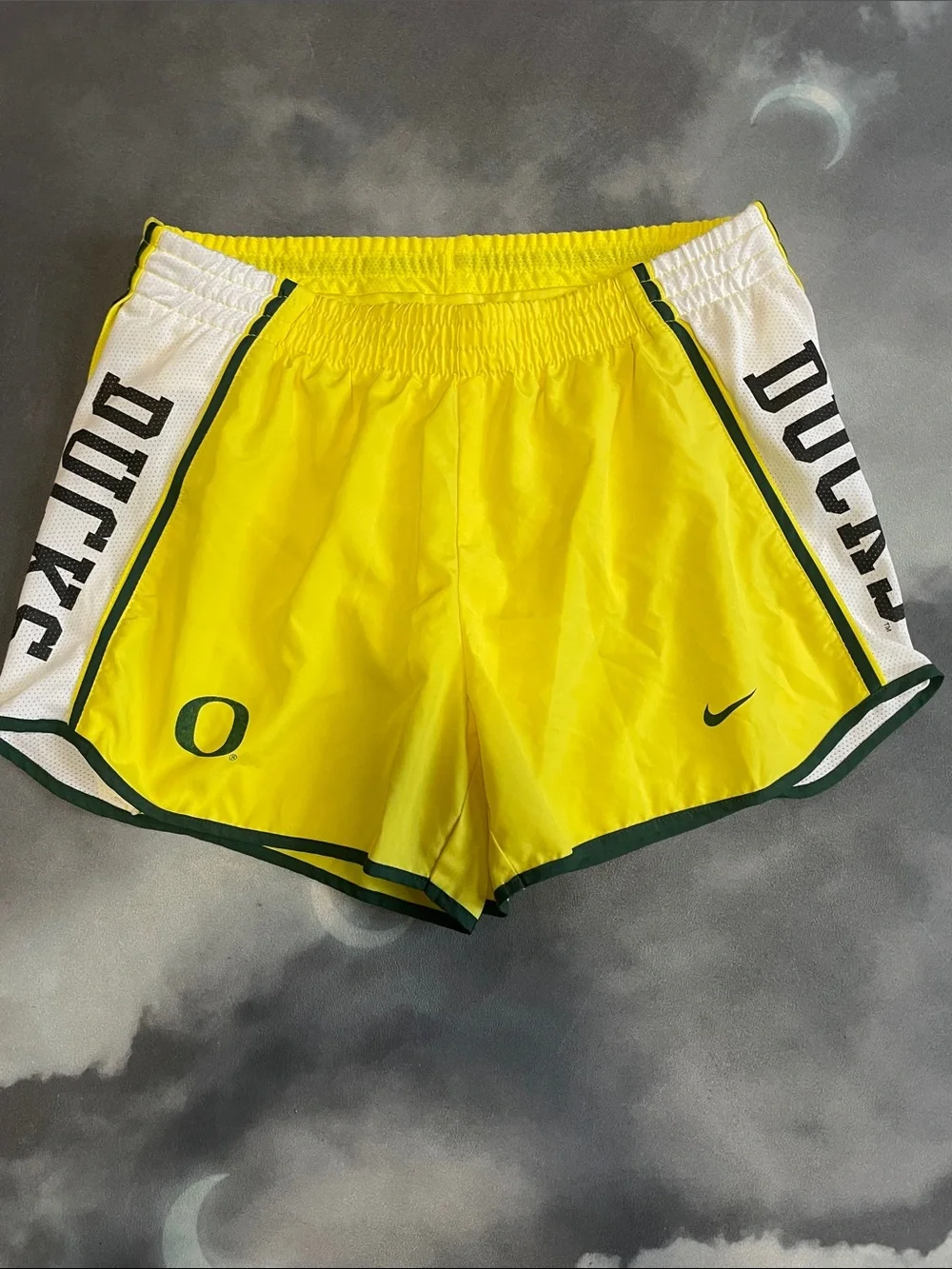 Nike Yellow Oregon Ducks Athletic Shorts DriFt  | S